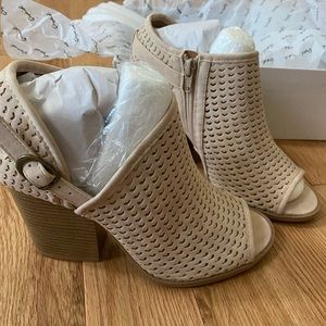 Qupid peep toe booties- NEW IN BOX